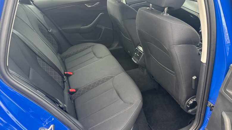 Skoda Kamiq 1.0 TSI 110 SE 5dr DSG Petrol Hatchback